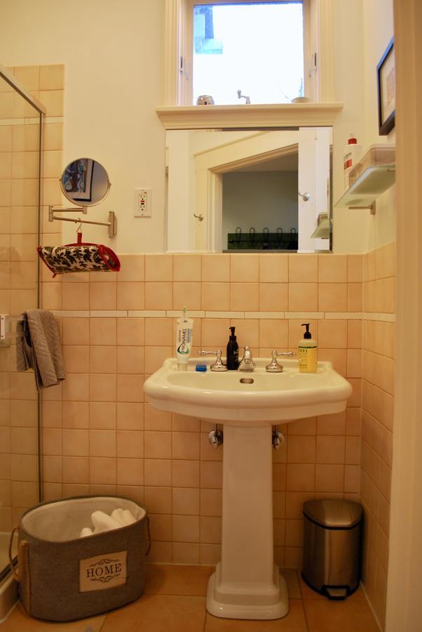 Apartment Zen Retreat - Private - Very Unique Seattle